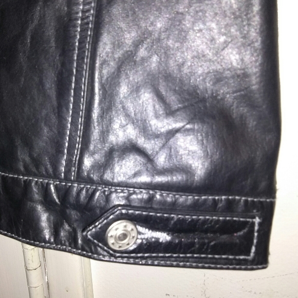 Leather Jacket - Picture 7 of 8